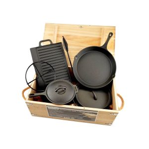 Set gratar BBQ de camping din fonta in cutie de lemn 6+1piese