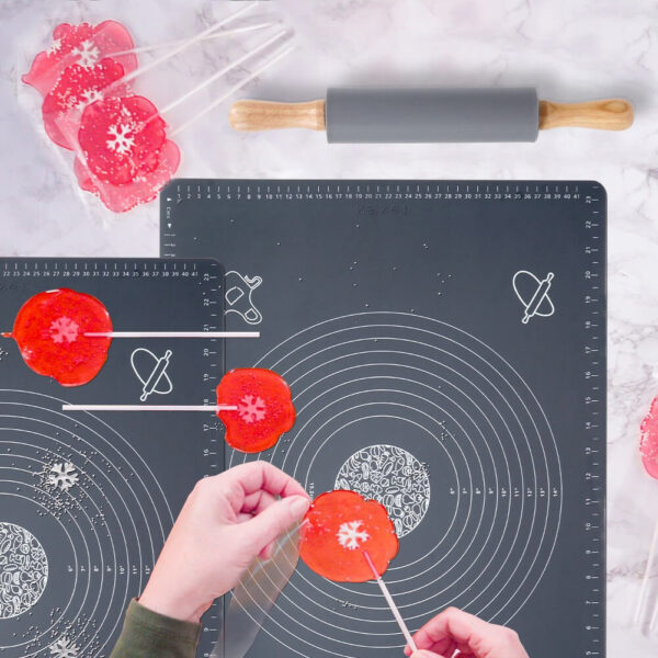 Set silicone pentru frământat și tăvălit aluat - 64×45 cm - imagine 5