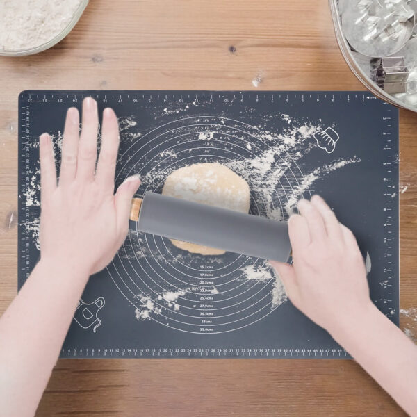 Set silicone pentru frământat și tăvălit aluat - 64×45 cm - imagine 3