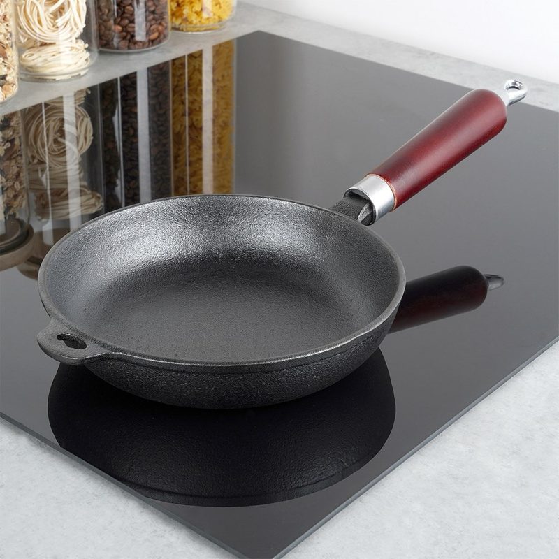 Tigaia din fontă CAST LINE 20 cm