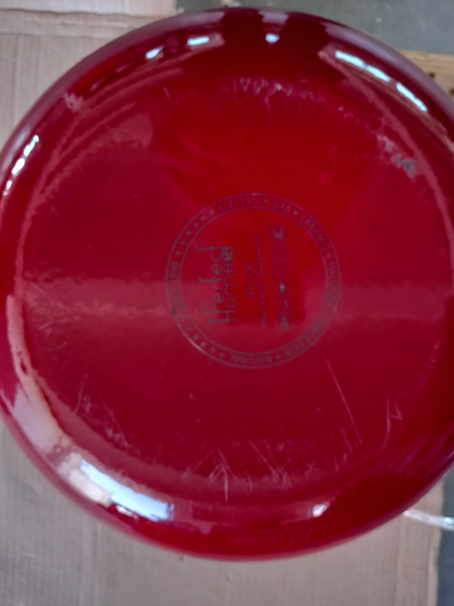 Ceaun fonta emailat 16 litri Resigilat