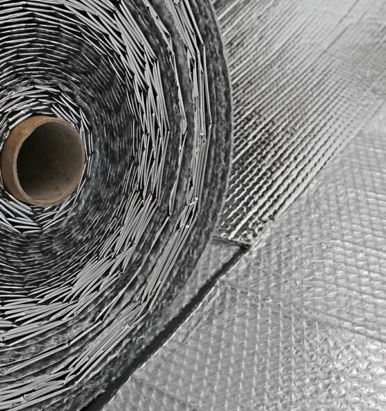 Folie termo-reflectorizantă Rolflex 5×0,6 m – izolație cu aluminiu pentru radiatoare și pereți interiori