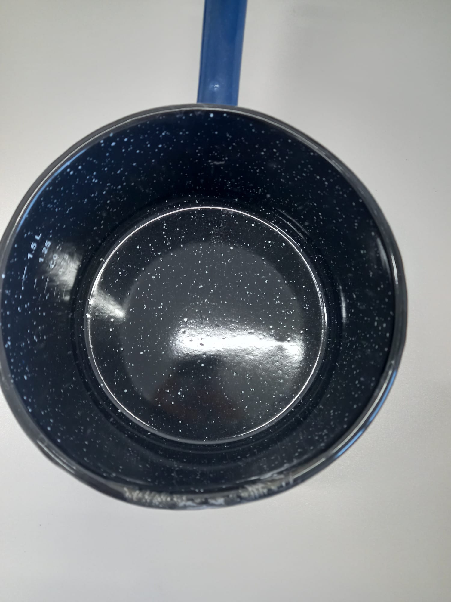 Cratita adanca gradata cu coada Resigilat