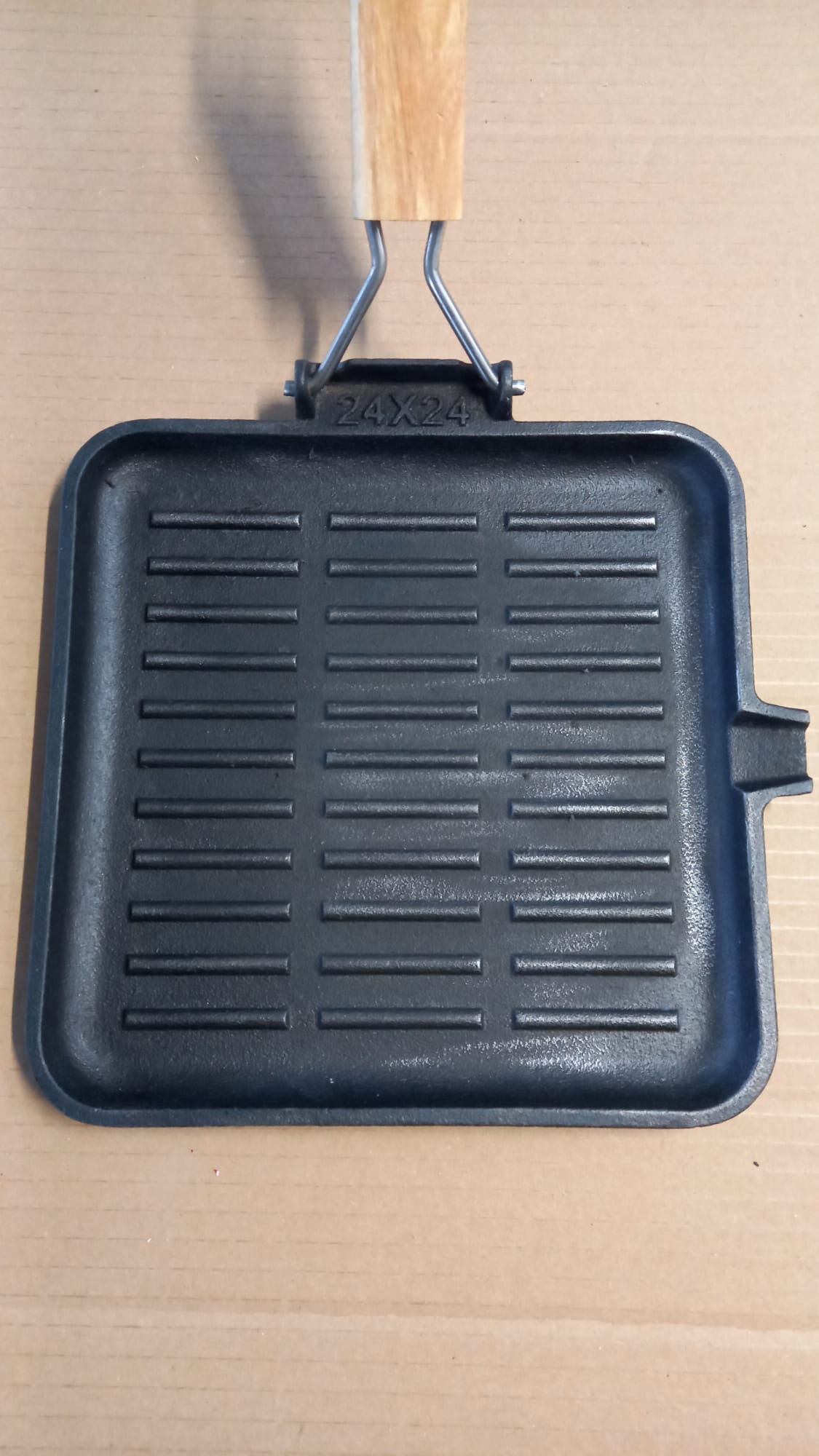 Tigaie grill fonta cu coada 21,5 * 21,5 cm Resigilat - imagine 3