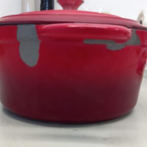 Cratita fonta emailata rosie cu capac 28cm 7litri Resigilat